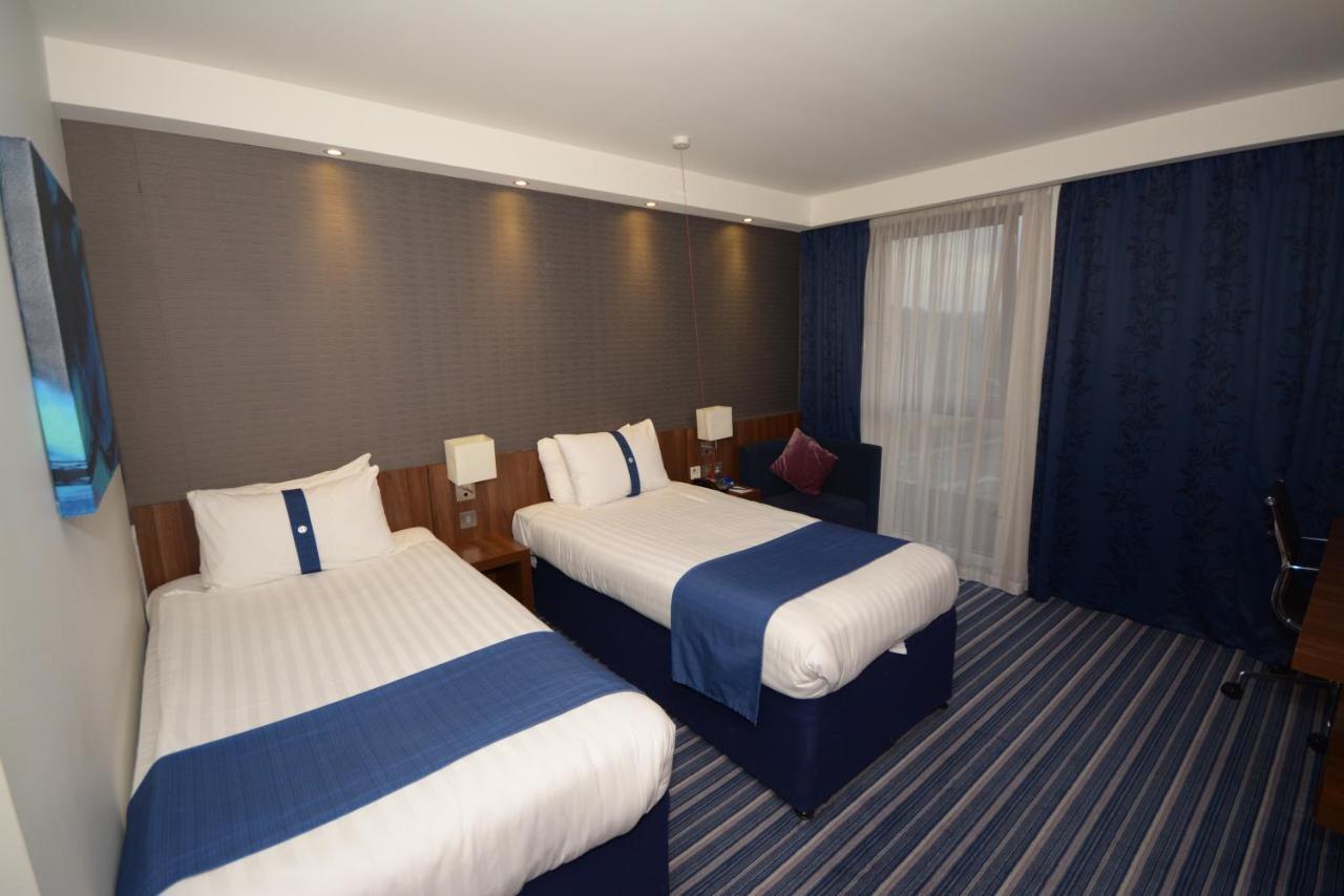 Holiday Inn Express Sheffield City Centre, An Ihg Hotel Exterior photo