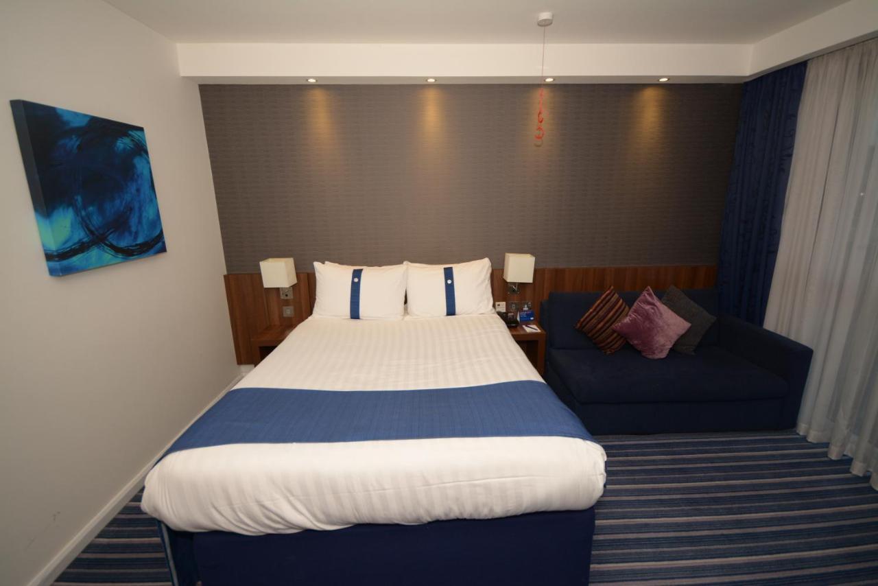 Holiday Inn Express Sheffield City Centre, An Ihg Hotel Room photo