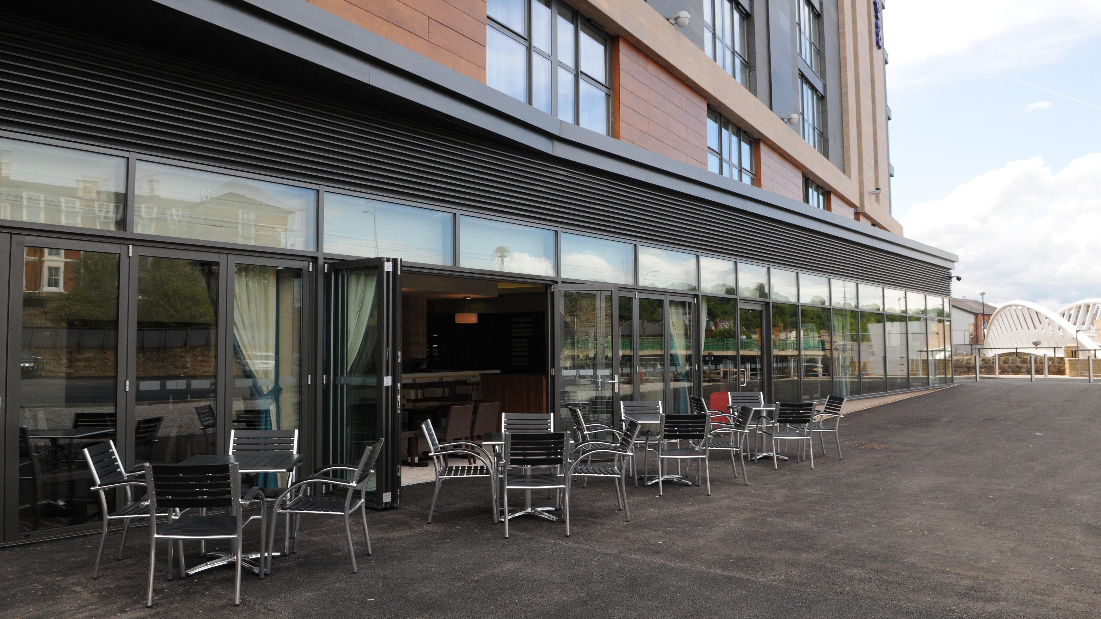 Holiday Inn Express Sheffield City Centre, An Ihg Hotel Exterior photo